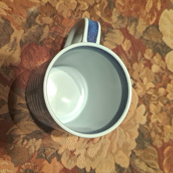 ROYAL COPENHAGEN 1970 Annual Mug 3” Blue Fajance - Picture 4 of 5